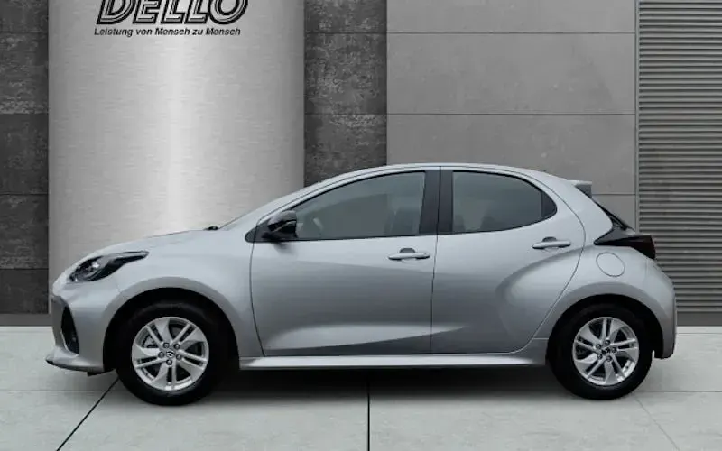 Occasion Mazda 2 Center-Line 116 ch (85 kW) 2025 Argent Berline