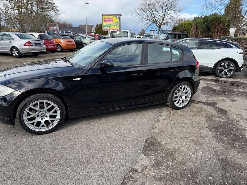 Gebraucht BMW 116 Advantage 122 PS (89 kW) 2009 Schwarz Kleinwagen