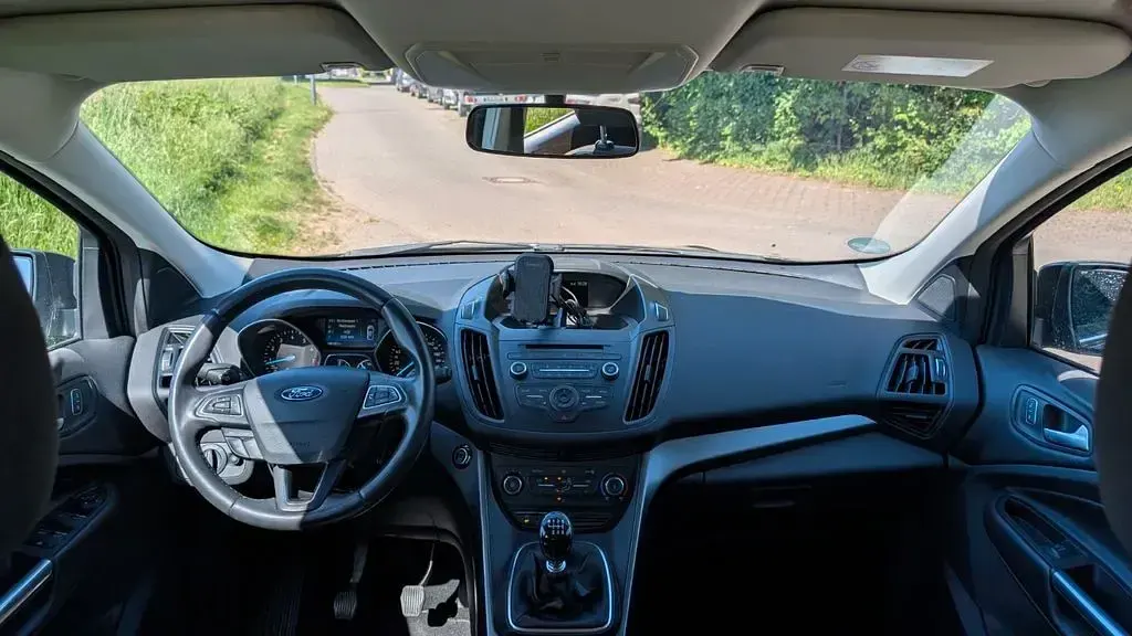 Occasion Ford Kuga 120 ch (88 kW) 2019 Gris SUV