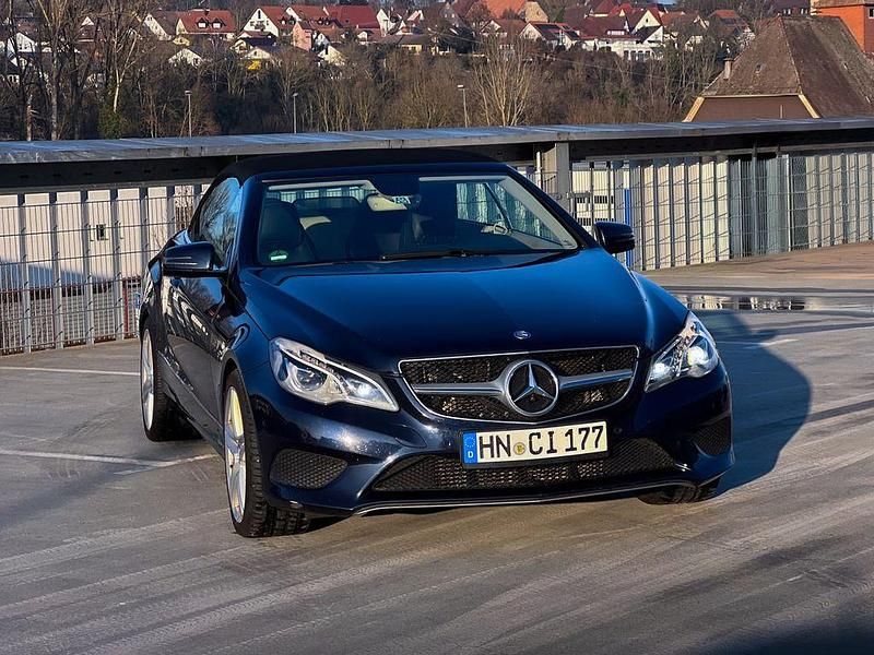 Gebraucht Mercedes E350 258 PS (189 kW) 2013 Blau Cabrio