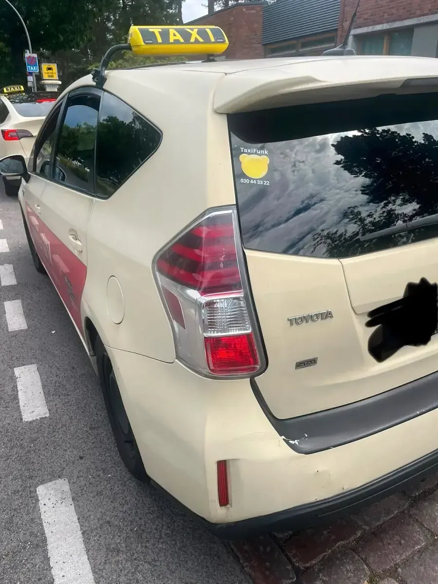 Gebraucht Toyota Prius+ Plus 2018 Van / Kleinbus