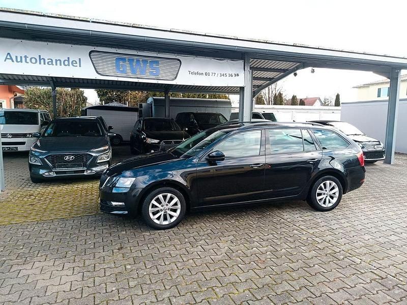 Schwarz Gebraucht 2019 Skoda Octavia Ambition Kombi | 14.900 € (Fairer Preis) - Bild 1/4