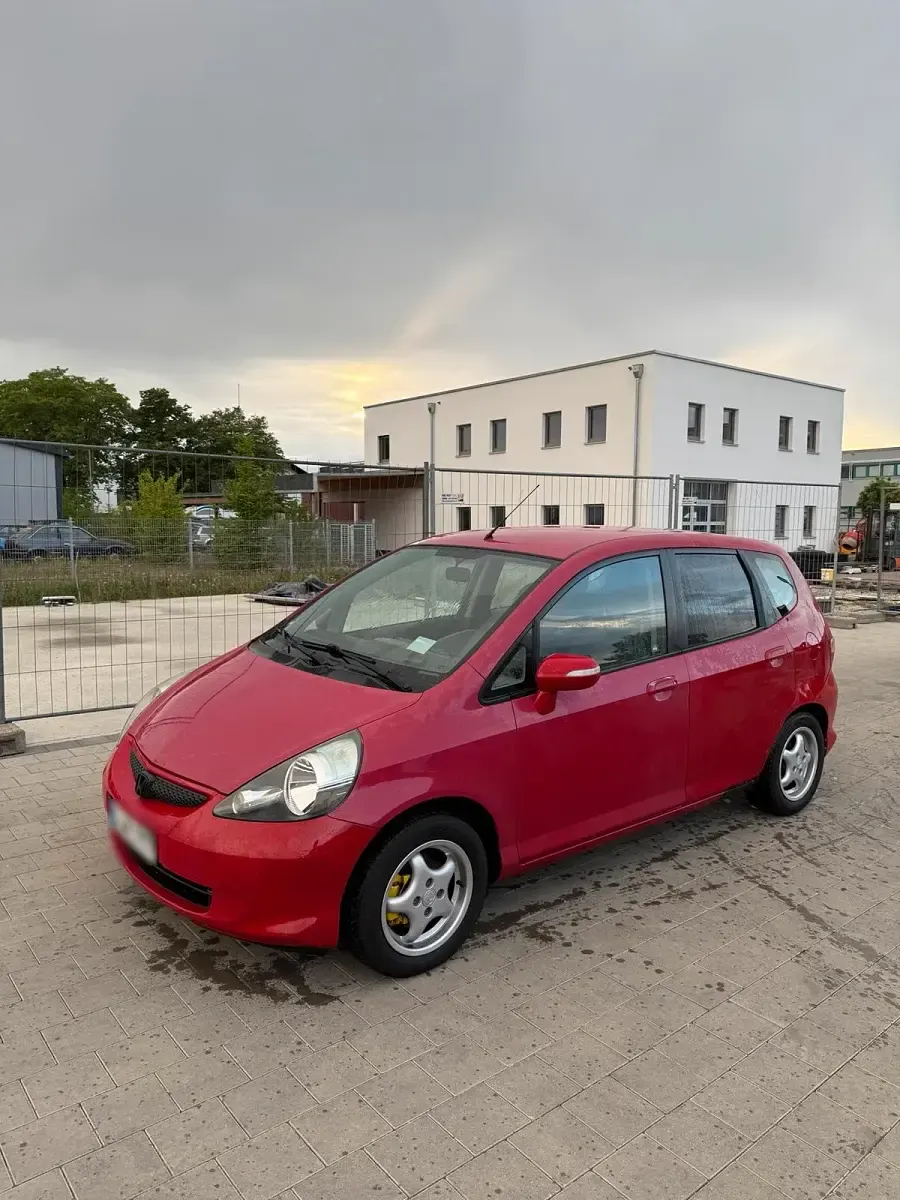 Gebraucht Honda Jazz 83 PS (61 kW) 2006 Rot Kleinwagen