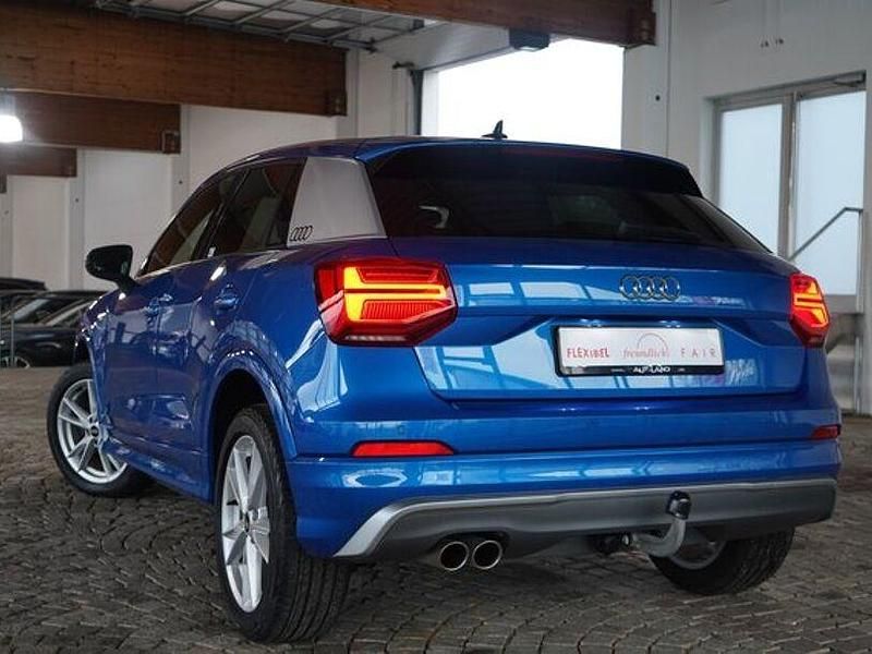 Gebraucht Audi Q2 S-Line 150 PS (110 kW) 2020 Blau SUV