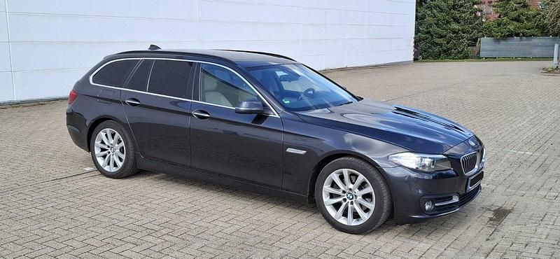Gebraucht BMW 520 190 PS (139 kW) 2015 Schwarz Kombi