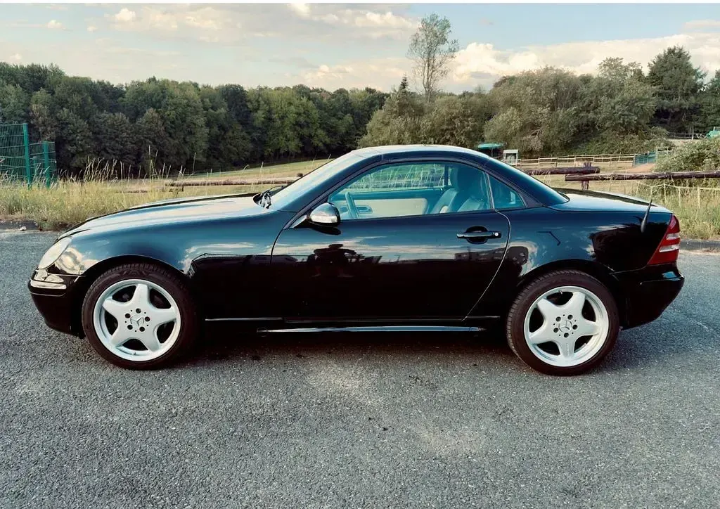 Gebraucht Mercedes SLK200 Edition 163 PS (119 kW) 2003 Schwarz Cabrio