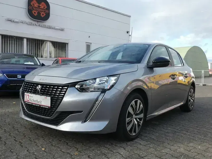 Käytetty Peugeot 208 Active 102 HP (75 kW) 2023 Viistoperä