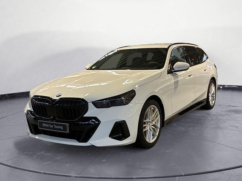 Gebraucht BMW 520 Performance 197 PS (144 kW) 2025 Weiß Kombi