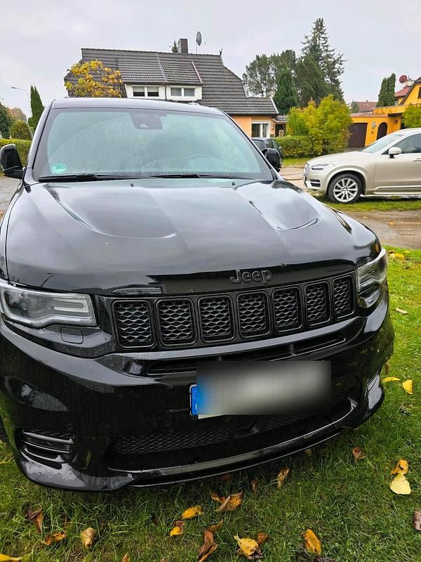 Schwarz Gebraucht 2019 Jeep Grand Cherokee SRT SUV | 59.000 € - Bild 1/4