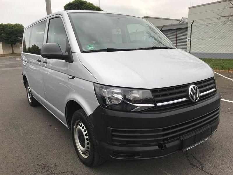 Silber Gebraucht 2016 VW Transporter Van | 14.950 € (Superpreis) - Bild 1/4
