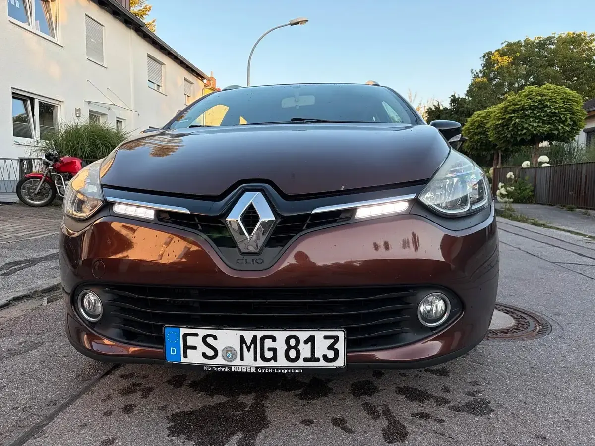 Gebraucht Renault Clio 90 PS (66 kW) 2013 Braun Kombi