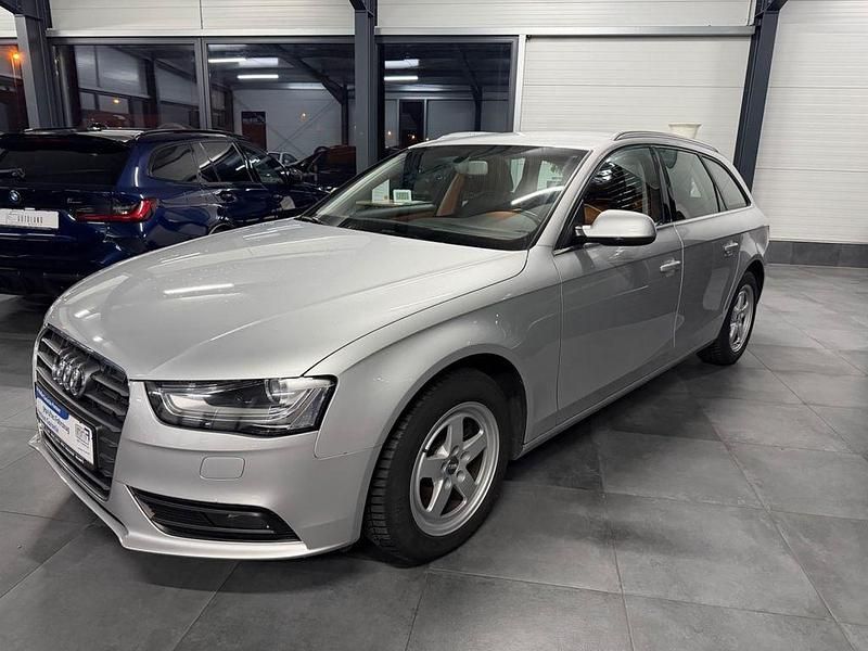 Gebraucht Audi A4 Ambiente 177 PS (130 kW) 2012 Silber Kombi