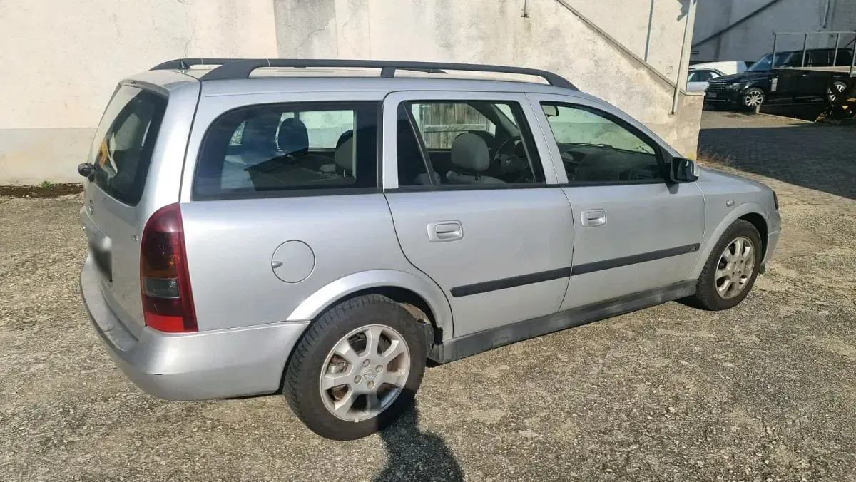 Używany Opel Astra 100 KM (73 kW) 2003 Srebrny Kombi