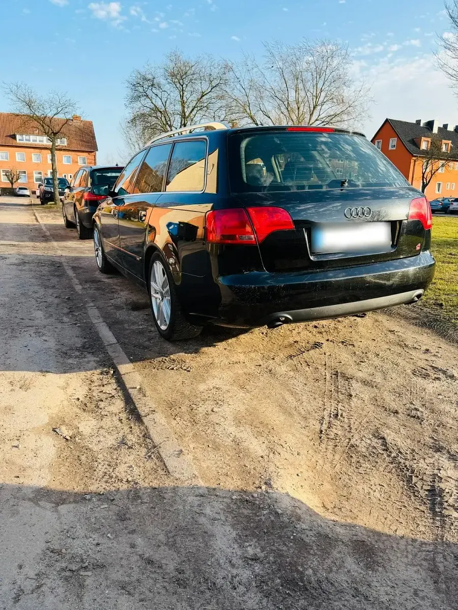 Używany Audi A4 S-Line 163 KM (119 kW) 2005 Czarny Kombi