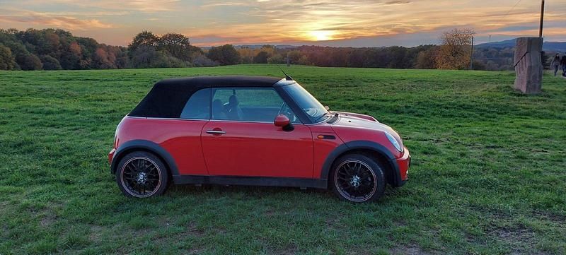 Gebraucht Mini Cooper Cabriolet 116 PS (85 kW) 2006 Rot Cabrio