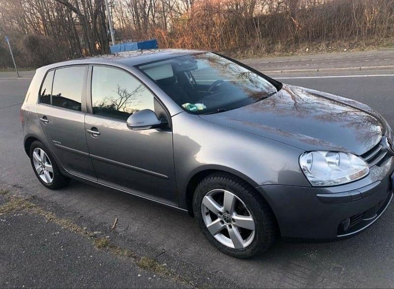 Grau Gebraucht 2008 VW Golf VI United Limousine | 5.000 € (Fairer Preis) - Bild 1/4