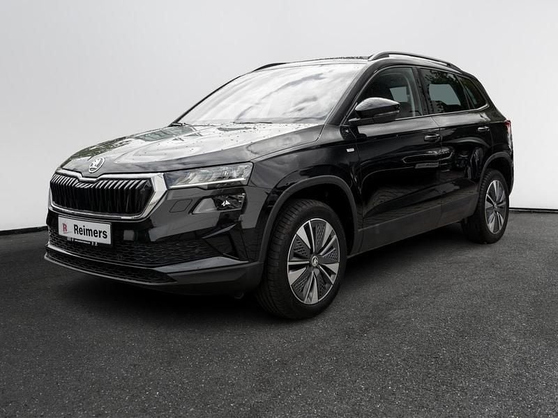 Schwarz Gebraucht 2023 Skoda Karoq Tour SUV | 25.990 € (Guter Preis) - Bild 1/4