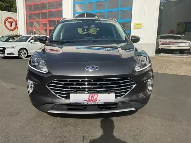 Gebraucht Ford Kuga Titanium 176 PS (129 kW) 2020 Magnetic SUV
