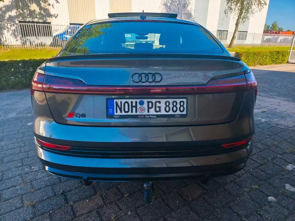 Gebraucht Audi e-tron S-Line 300 kW (408 PS) 2020 Grau SUV