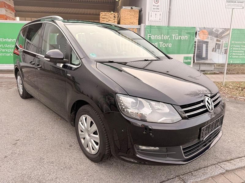 Gebraucht VW Sharan Life 177 PS (130 kW) 2014 Schwarz Van / Kleinbus