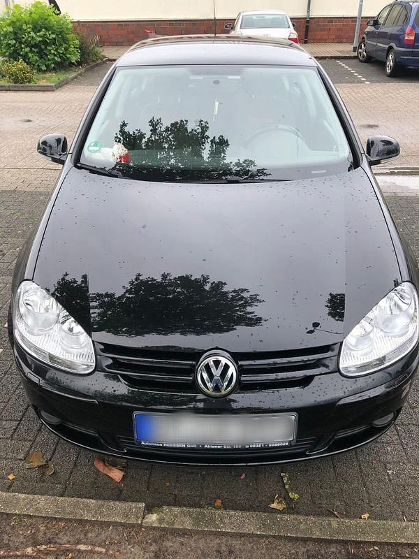 Schwarz Gebraucht 2006 VW Golf V Limousine | 4.250 € (Teuer) - Bild 1/4