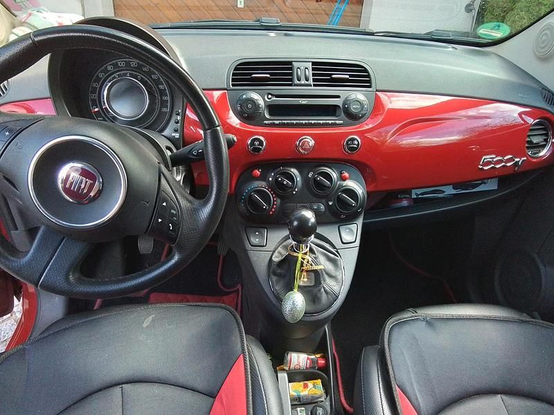 Gebraucht Fiat 500 69 PS (50 kW) 2010 Rot Kleinwagen