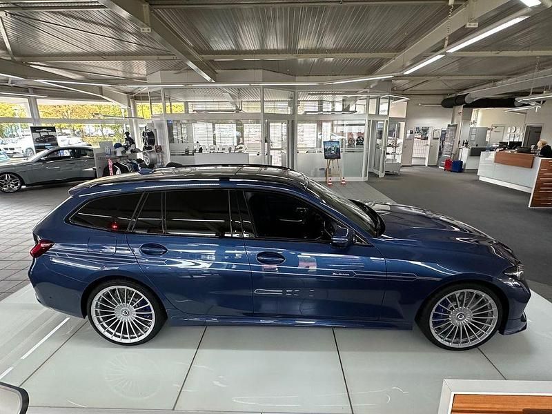 Neu Alpina D3 355 PS (261 kW) 2025 Blau Limousine