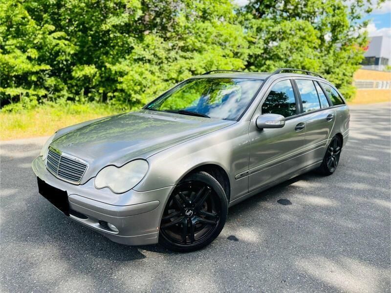 Silber Gebraucht 2004 Mercedes C180 Classic Kombi | 990 € (Superpreis) - Bild 1/4