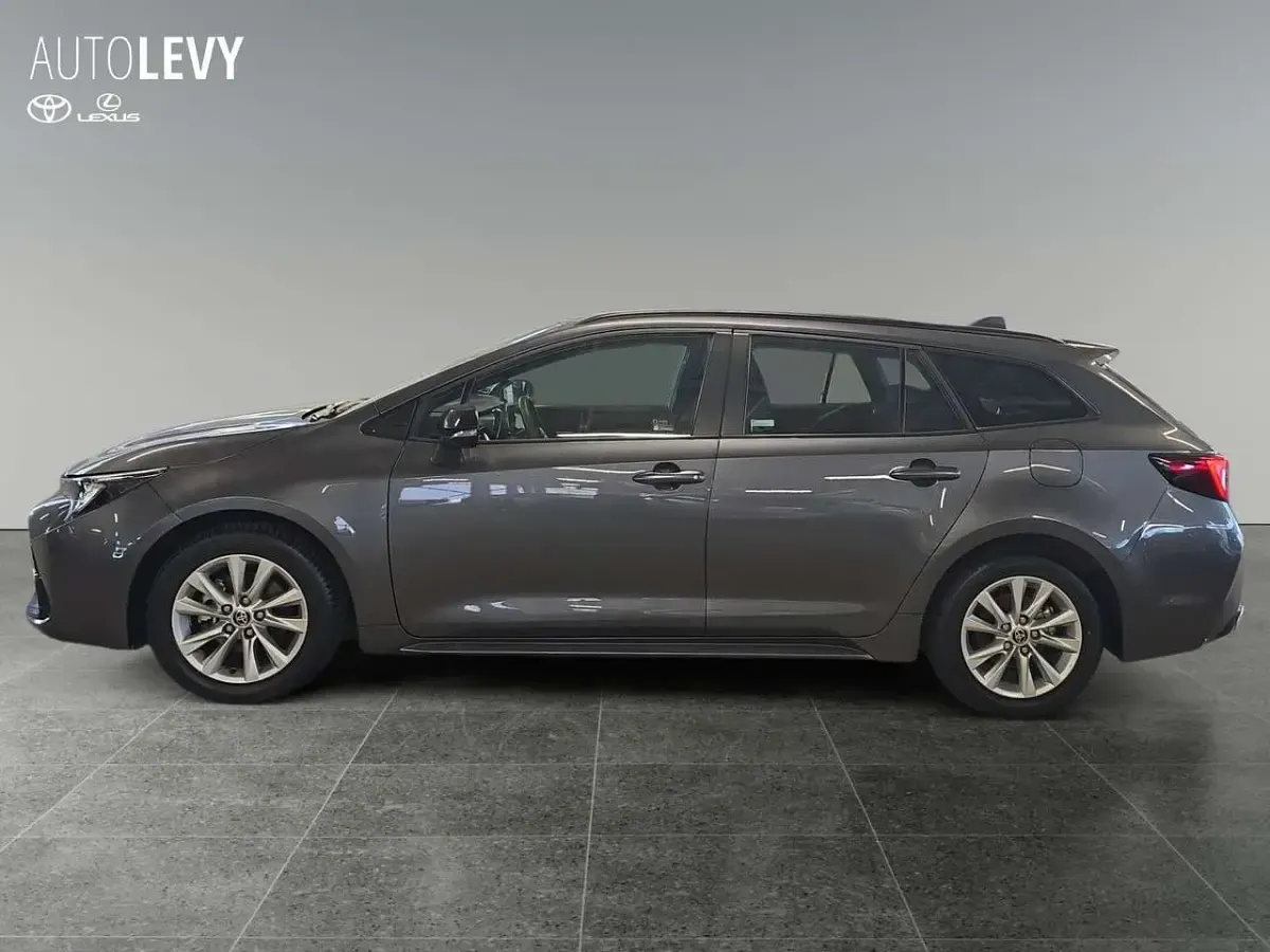 Gebraucht Toyota Corolla Business Edition 140 PS (102 kW) 2025 Grau Kombi
