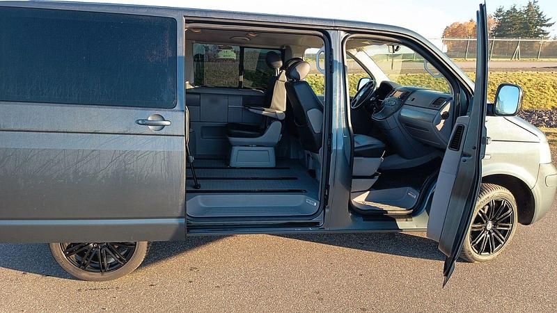 Gebraucht VW Multivan Startline 102 PS (75 kW) 2007 Grau Van