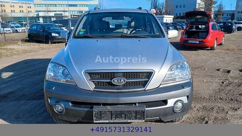 Gebraucht Kia Sorento 140 PS (102 kW) 2006 Silber / grau SUV