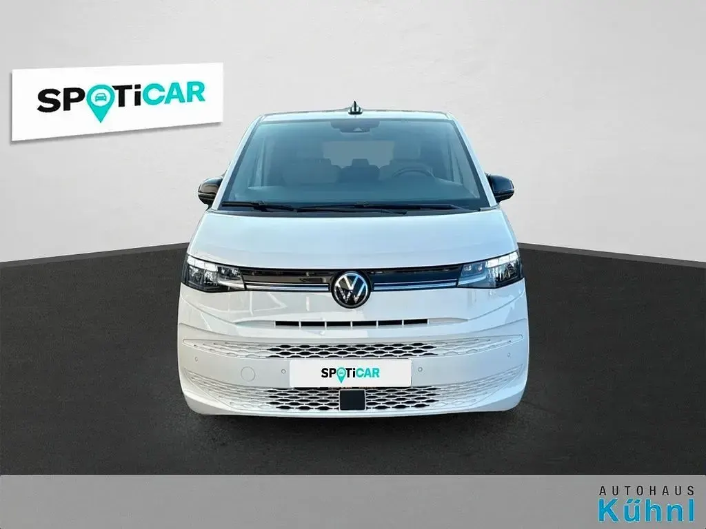 Gebraucht VW Multivan 204 PS (150 kW) 2022 Weiß Van / Kleinbus