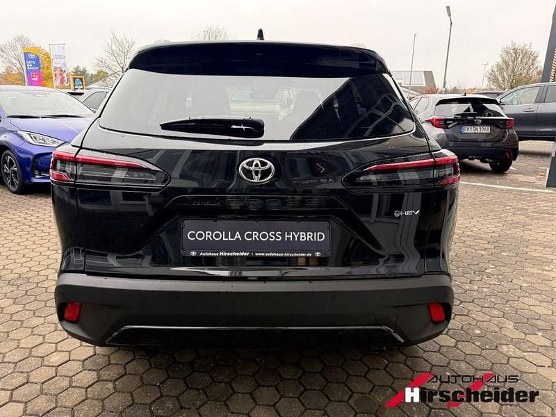 Gebraucht Toyota Corolla Cross Team 180 PS (132 kW) 2025 Schwarz SUV