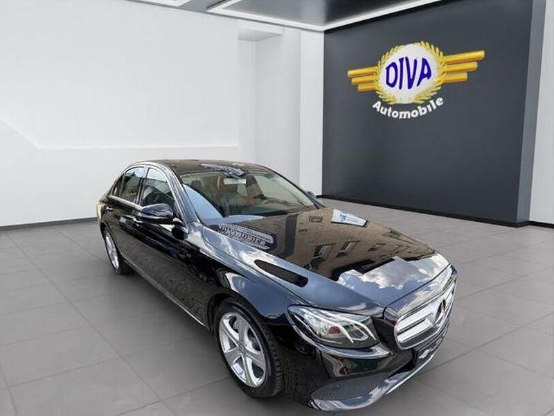 Gebraucht Mercedes E200 Avantgarde 184 PS (135 kW) 2017 Schwarz Limousine