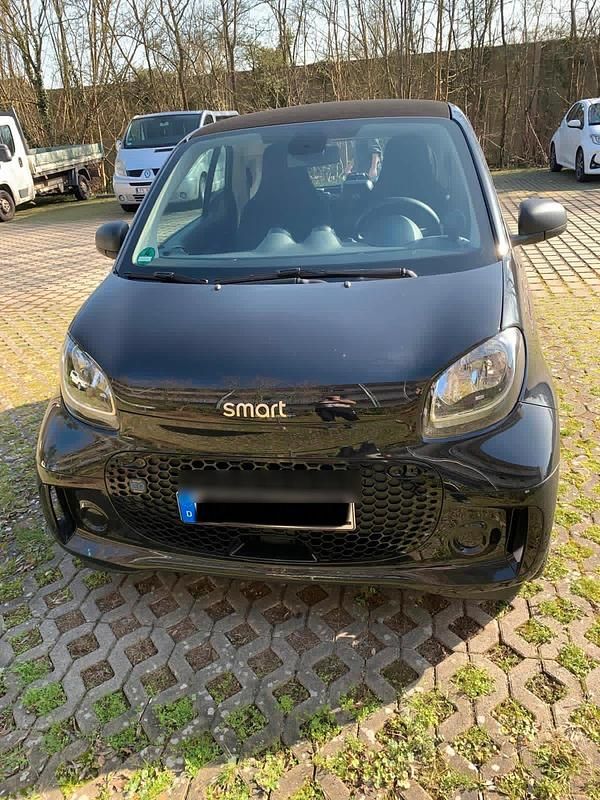 Gebraucht Smart ForTwo Coupé 60 kW (82 PS) 2021 Schwarz Kleinwagen