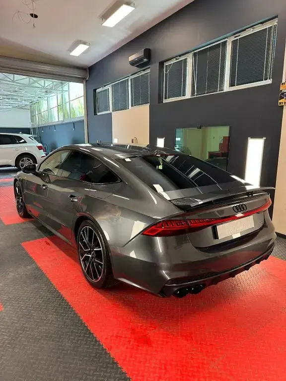 Gebraucht Audi A7 Black Edition 367 PS (269 kW) 2024 Grau Limousine