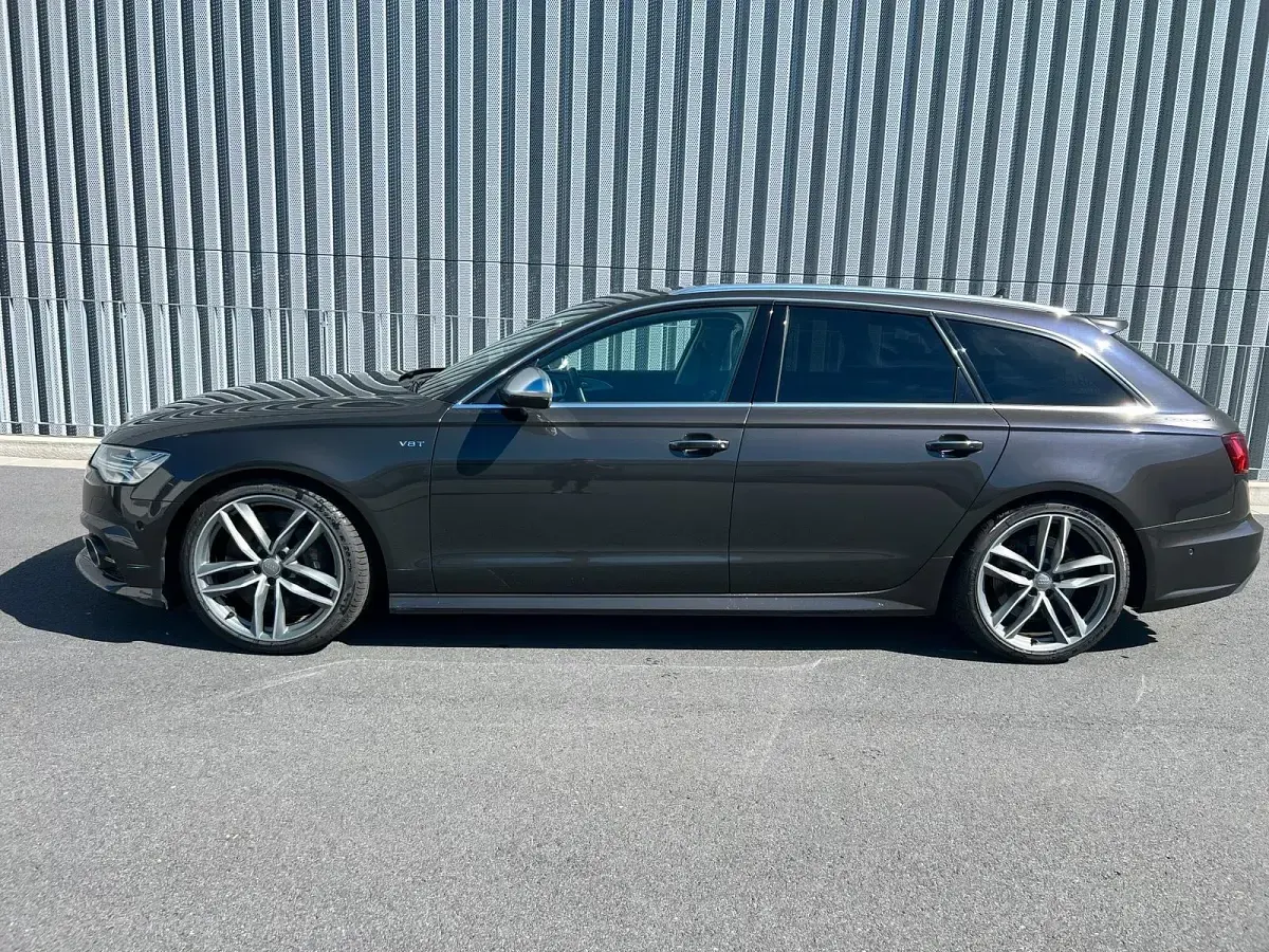 Gebraucht Audi S6 450 PS (330 kW) 2016 Grau Kombi