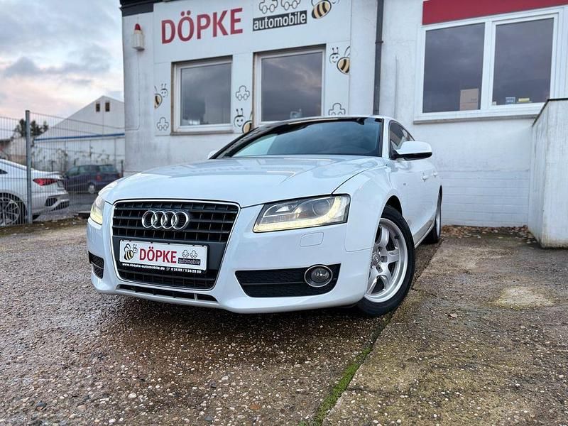 Weiß Gebraucht 2011 Audi A5 Sportback S-Line Kleinwagen | 10.490 € (Fairer Preis) - Bild 1/4