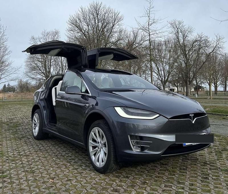 Gebraucht Tesla Model X 386 kW (525 PS) 2017 Grau SUV