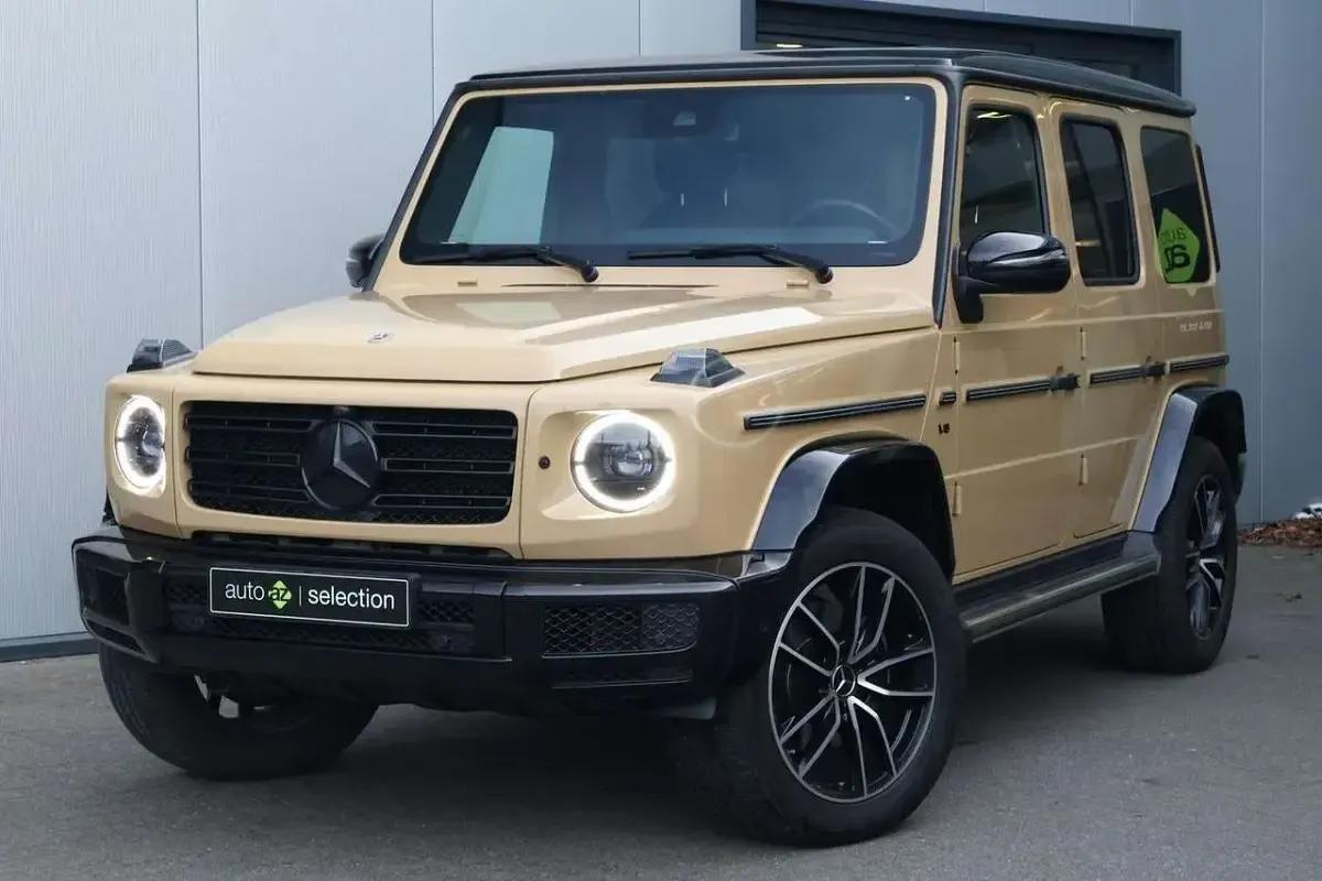 Gebraucht Mercedes G500 AMG line 421 PS (309 kW) 2023 Desert sand SUV