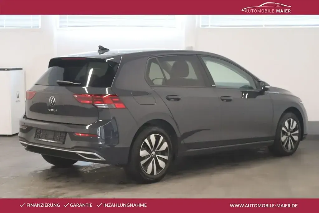 Gebraucht VW Golf VIII Move 150 PS (110 kW) 2024 Uranograu Limousine