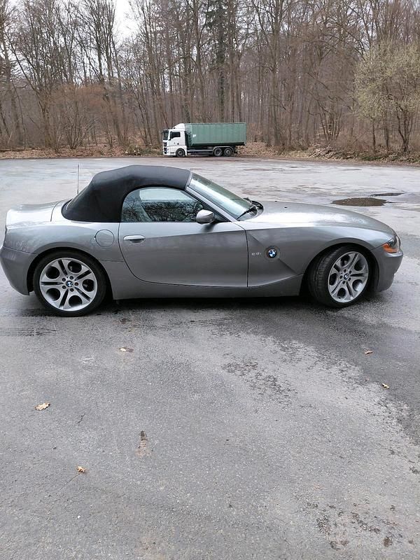 Gebraucht BMW Z4 190 PS (139 kW) 2003 Silber Cabrio