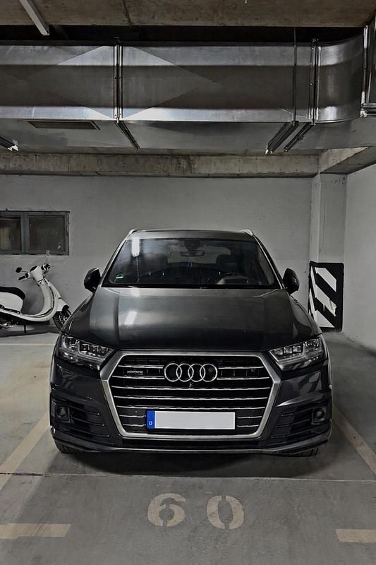 Gebraucht Audi Q7 S-Line 272 PS (200 kW) 2016 Grau SUV