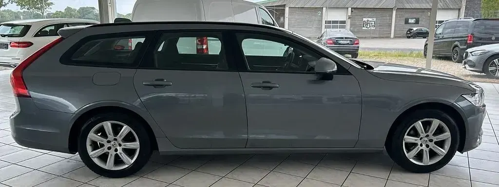 Gebraucht Volvo V90 Kinetic 150 PS (110 kW) 2017 Grau Kombi
