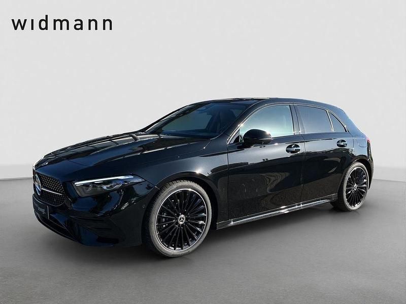 Schwarz Gebraucht 2025 Mercedes A200 Night Limousine | 40.680 € - Bild 1/4