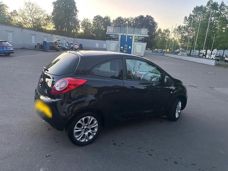 Usata Ford Ka 60 CV (44 kW) 2010 Nero Utilitaria