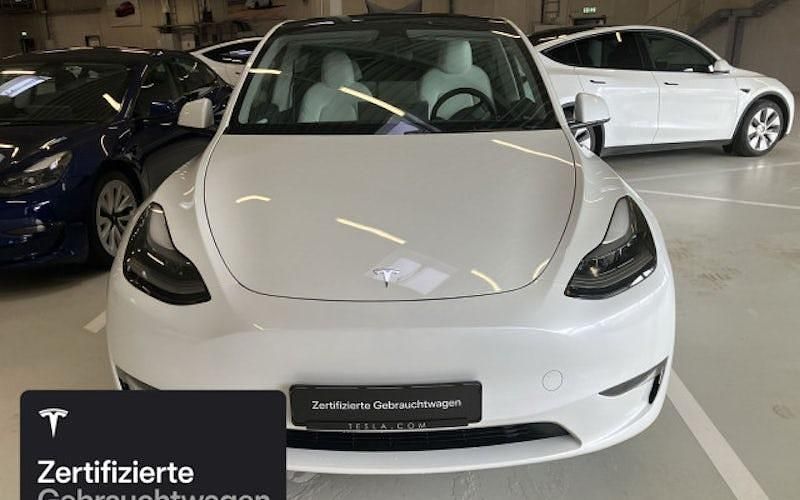 Gebraucht Tesla Model Y Performance 321 kW (437 PS) 2023 Weiß SUV