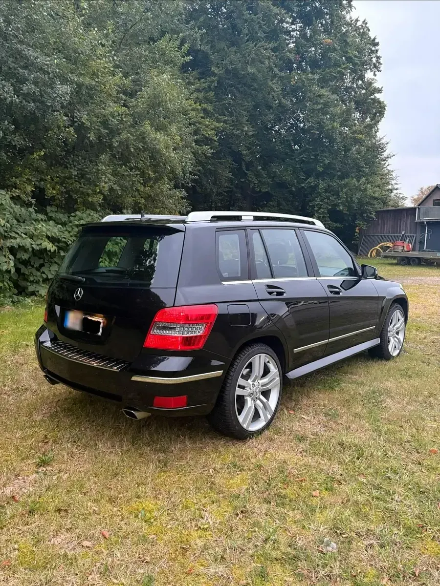 Gebraucht Mercedes GLK350 272 PS (200 kW) 2009 Schwarz SUV
