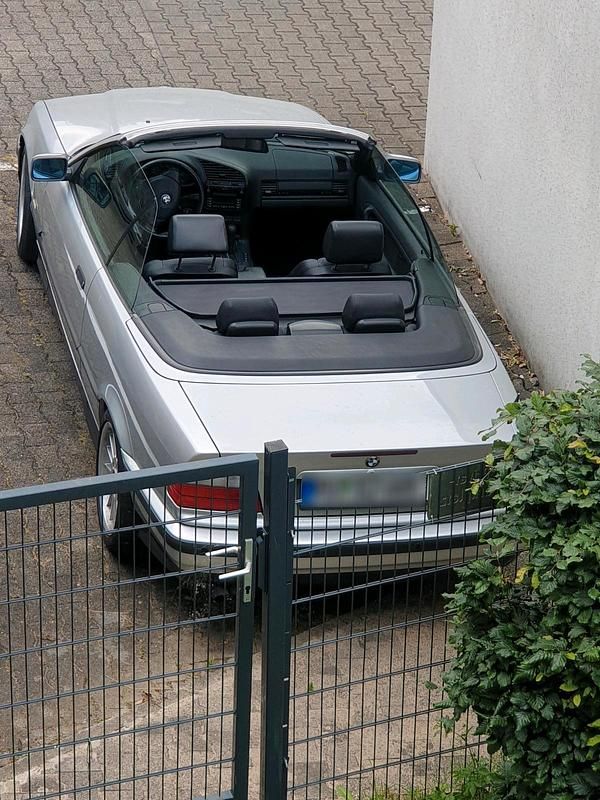Gebraucht BMW 320 Cabriolet 150 PS (110 kW) 1998 Silber Cabrio
