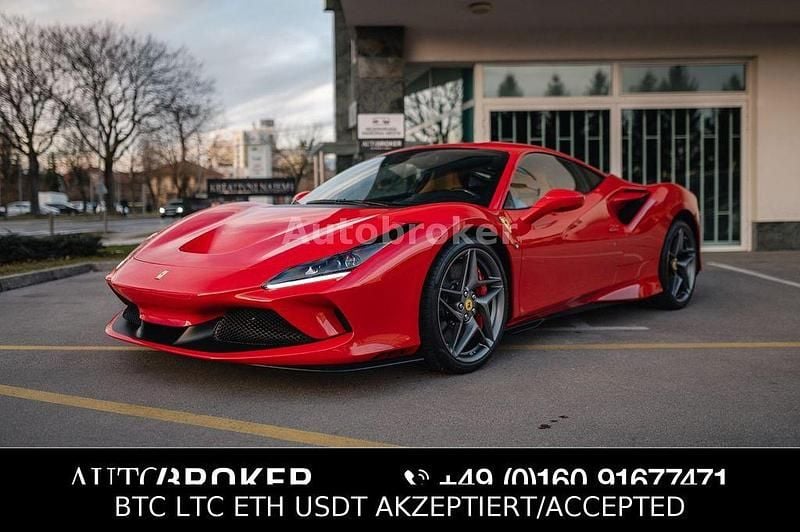 Rot Gebraucht 2022 Ferrari F8 | 356.999 € - Bild 1/4